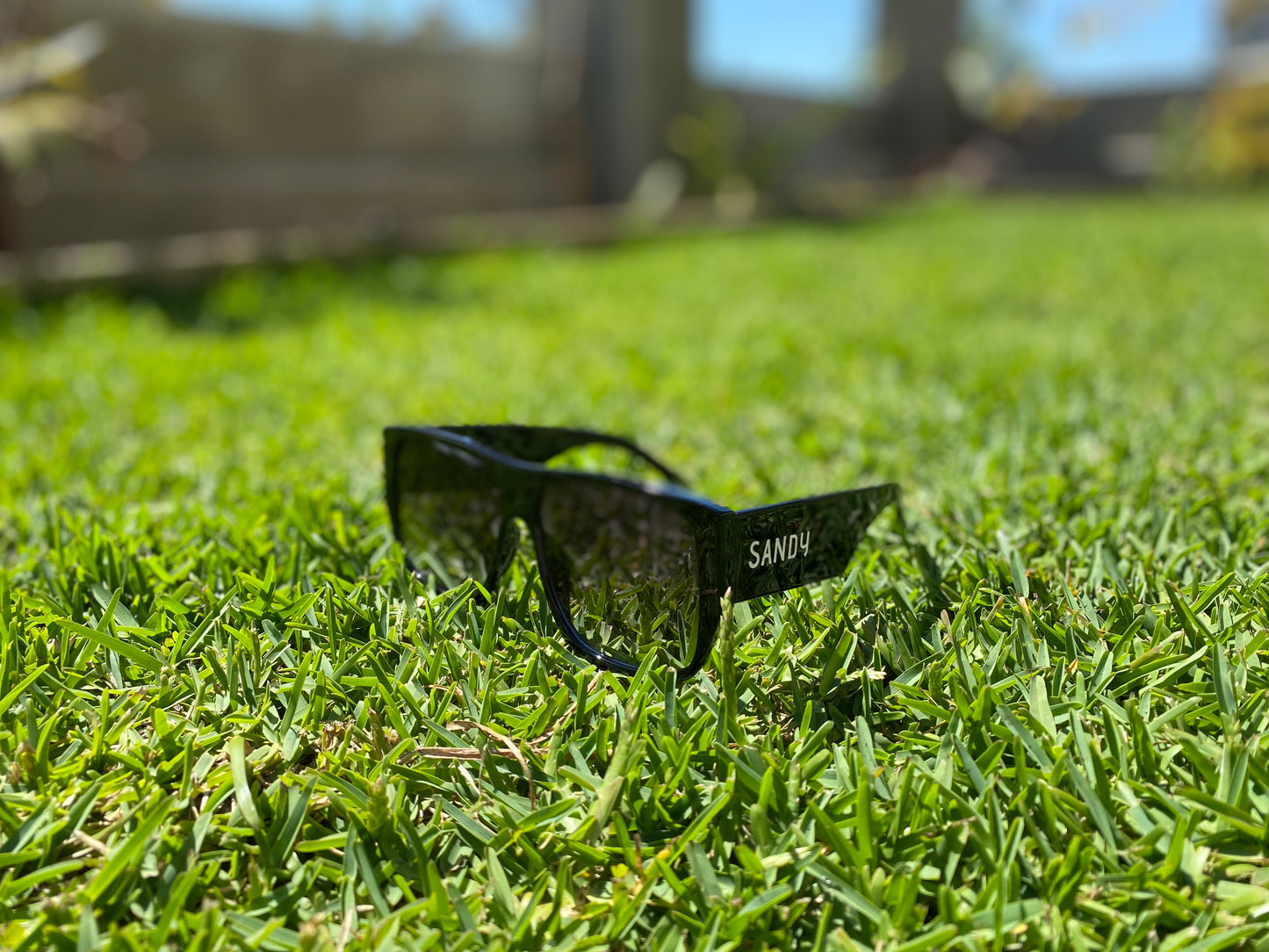 DEE DEE Black - Oversized Women’s Fashion Sunglasses